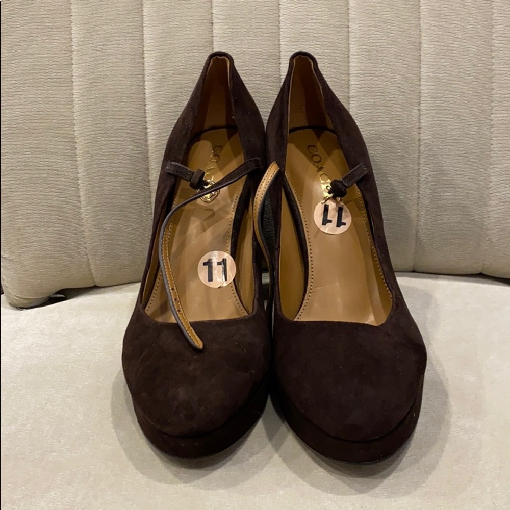 beautiful new COACH MARY JANES😍